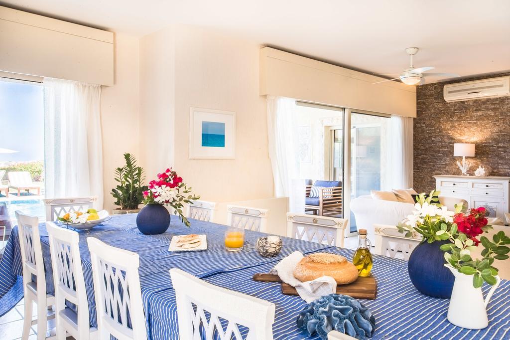 Villa Ella Coral Bay