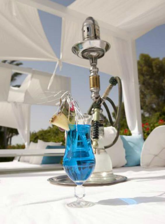 Resort Palm & Larnaca
