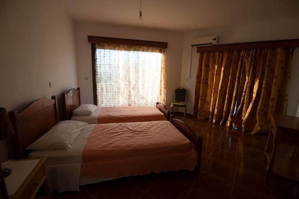 Bella Rosa Cyprus Bed & Breakfast