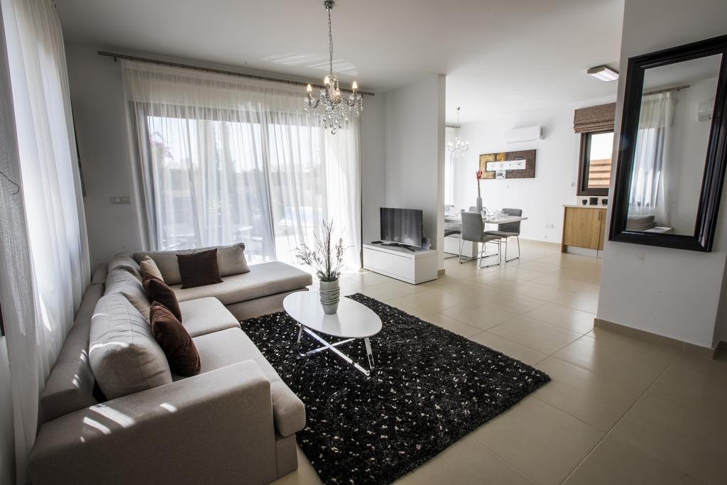 Golden Villas *