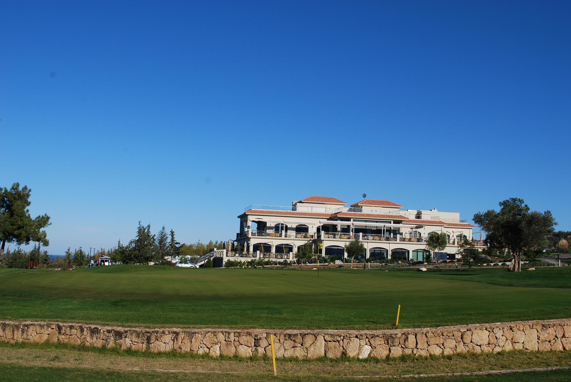 Hotel Korineum Golf & 4*