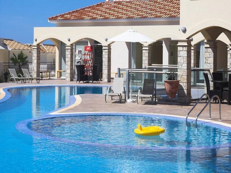 Aparthotel Club St. George (adults Only)