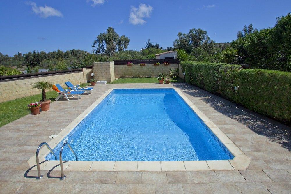Eleonora Villa