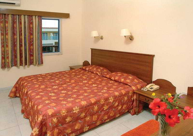 Evabelle Napa Ayia Napa