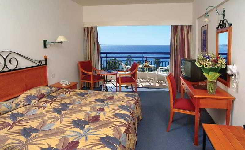 Ascos Coral Hotel 4*