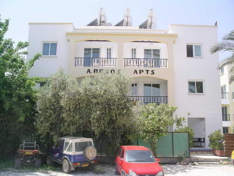 Renos Aparthotel 2*