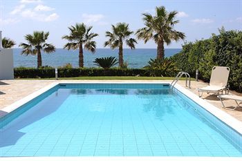Platzia Villa *