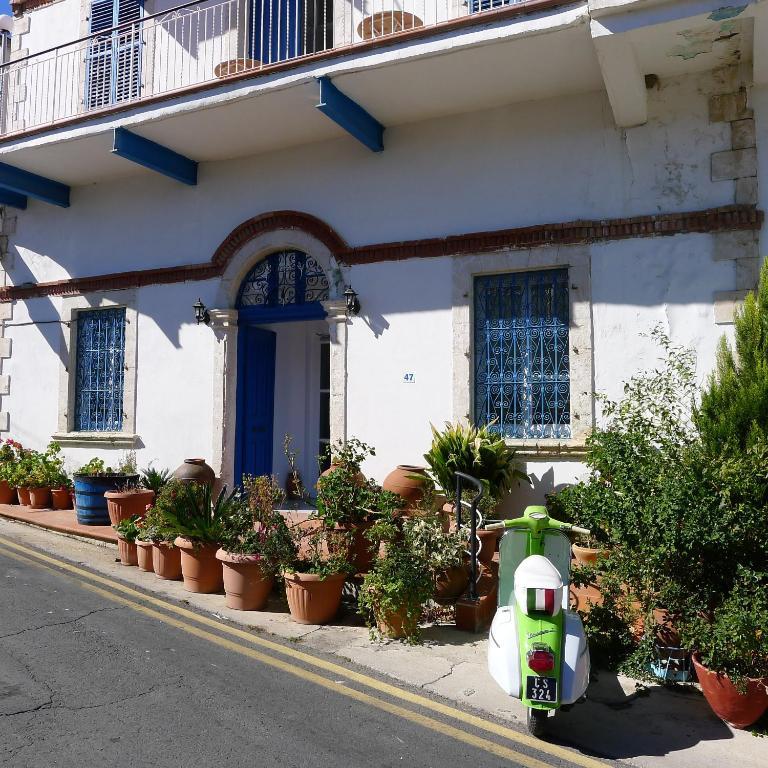 Hotel Elyssia 2*