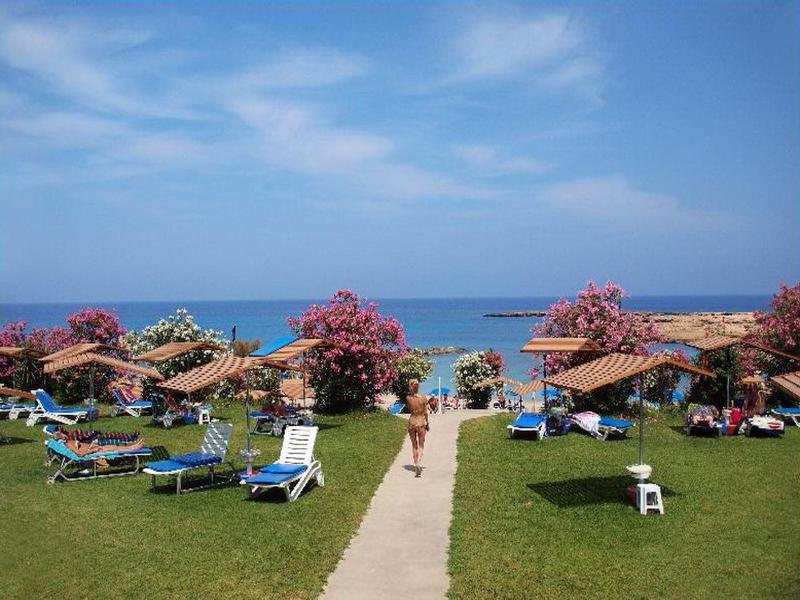 Cavo Maris Hotel 4*
