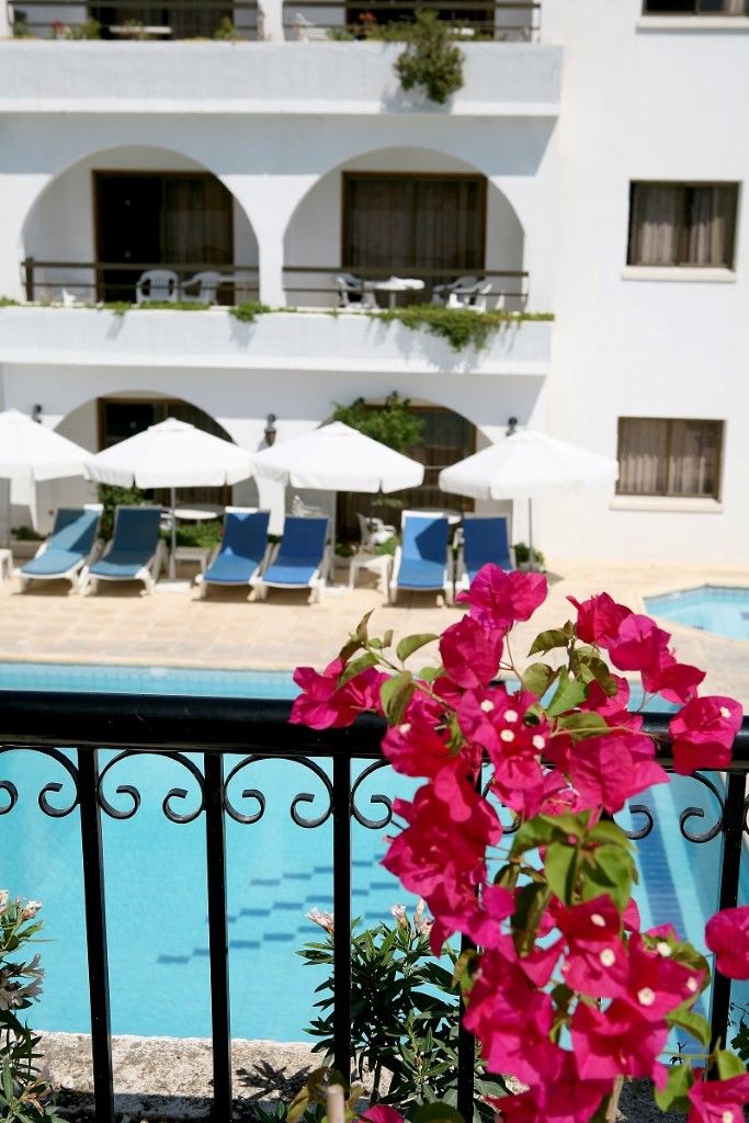 Stephanos 3* Polis