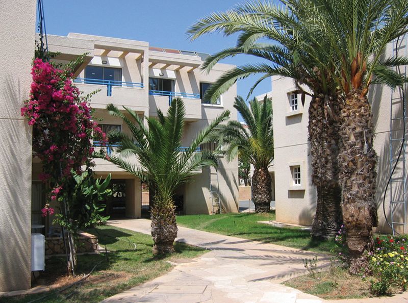 Euronapa Aparthotel 3*