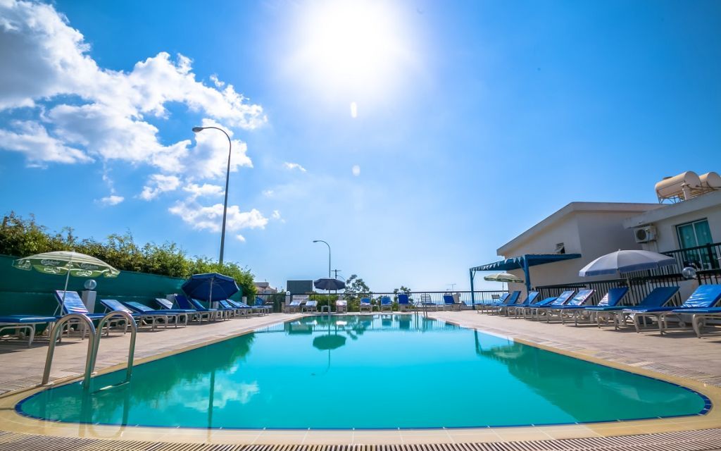 Aphelandra Aparthotel