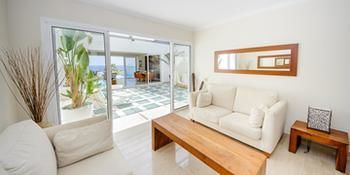 Oceanview Luxury 063 *