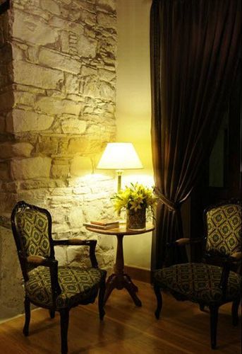 Hotel The Library Wellness Retreat