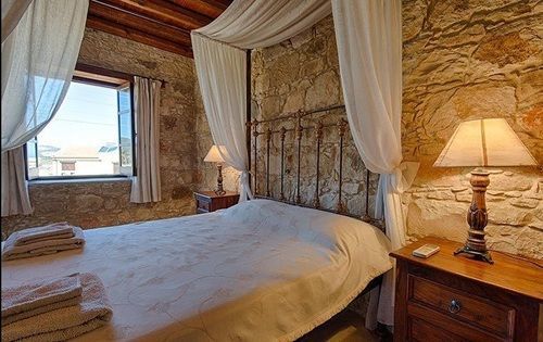 Kirithra Hotel