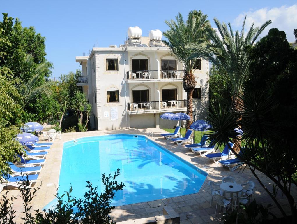 Aparthotel Odysseas & Eleni 2*