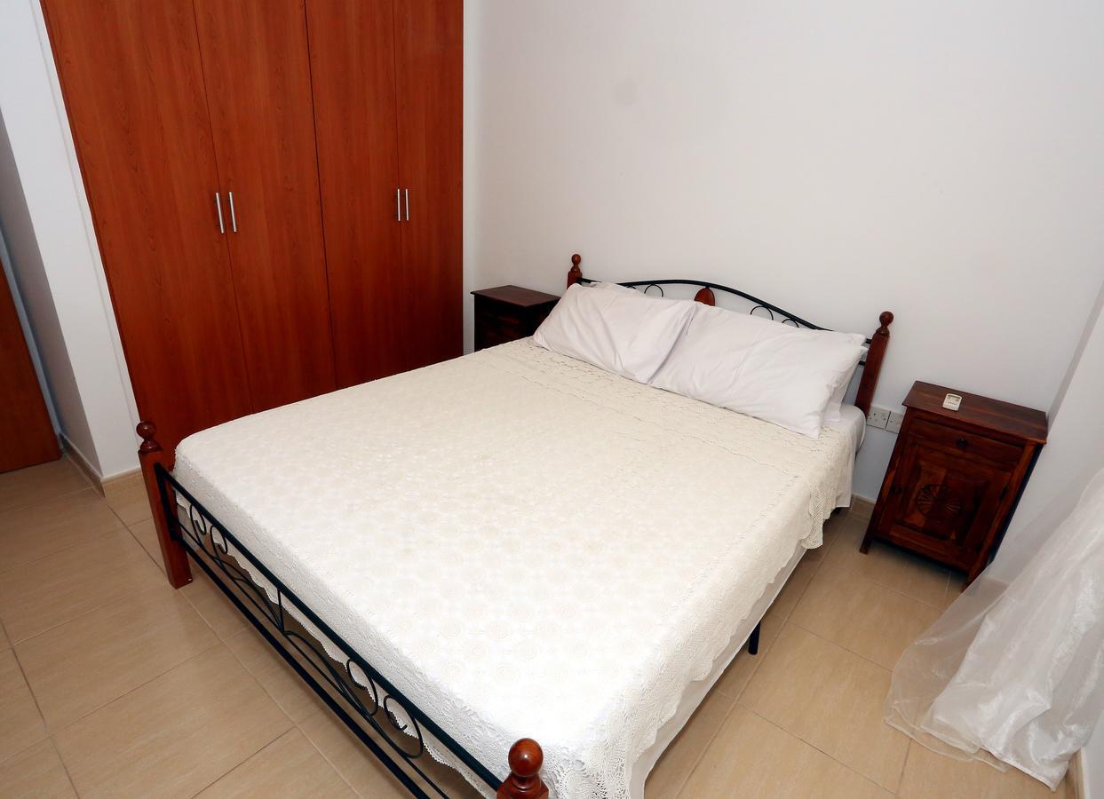 Apartment Penelope Court 102 *