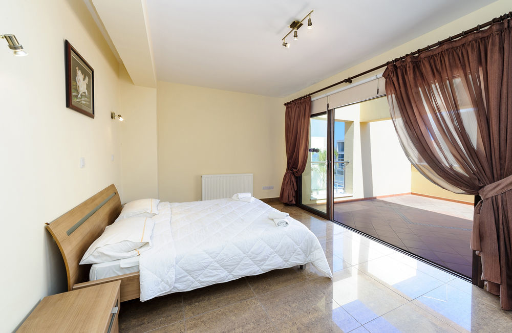 Seafront Luxury 4* Protaras
