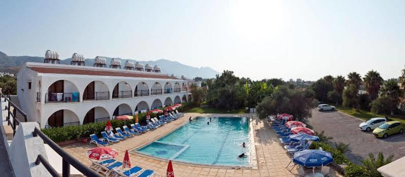 Bare Hill Village Hotel Elea