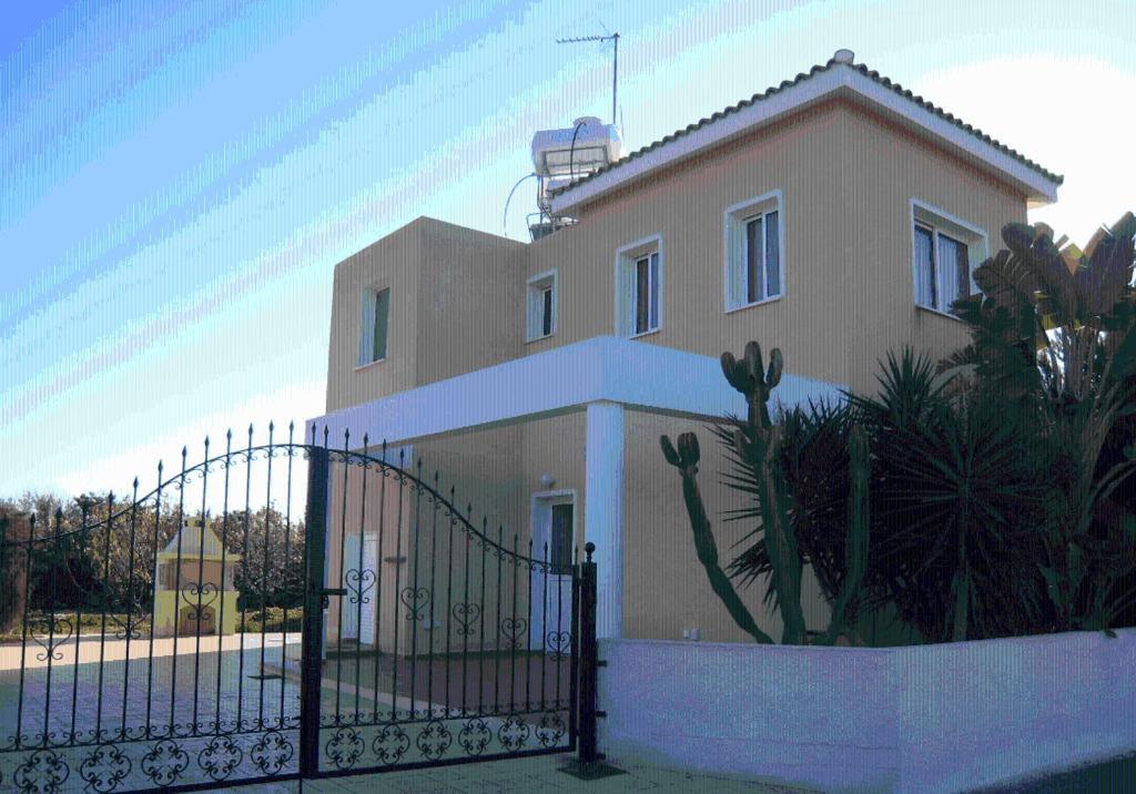Cyprus * Peyia