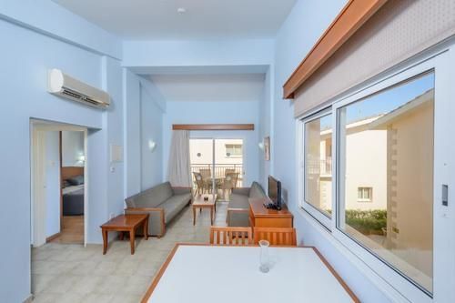 Aparthotel Tasia Maris Gardens 3*