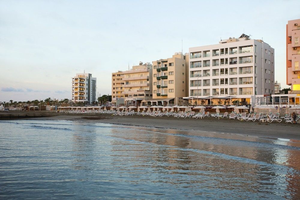 Costantiana 3* Lárnaca