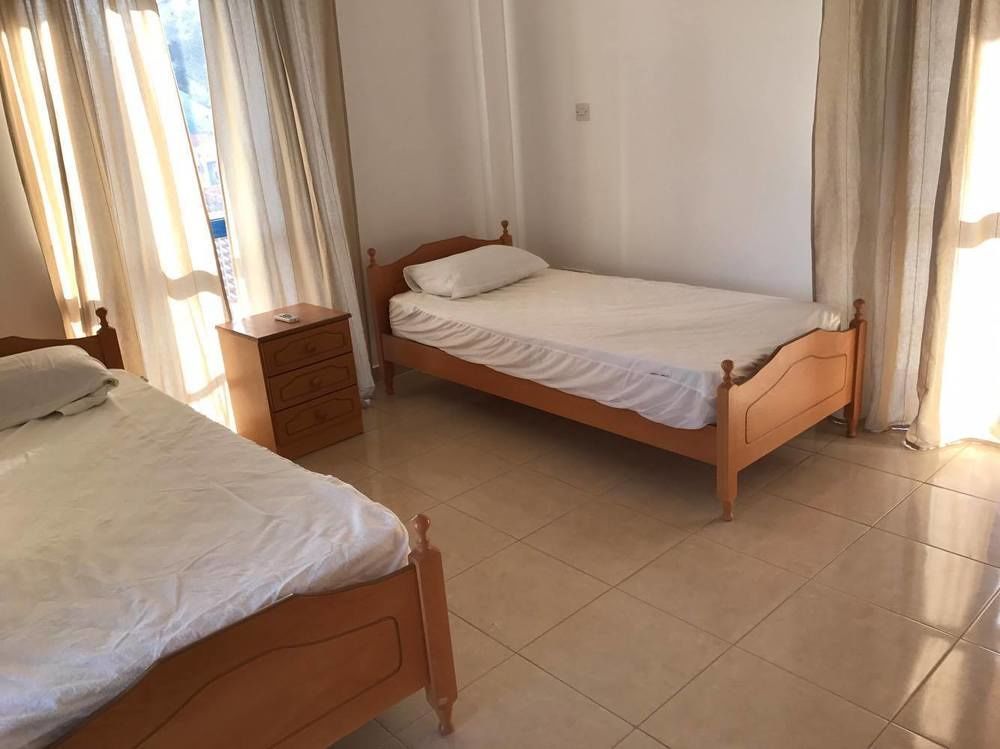 Antonis G. Aparthotel