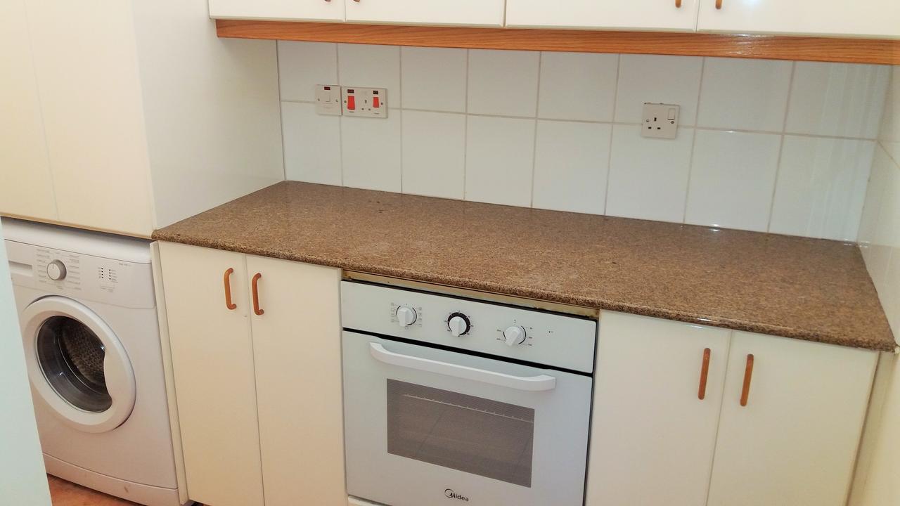 312 Depa Court Apartment *