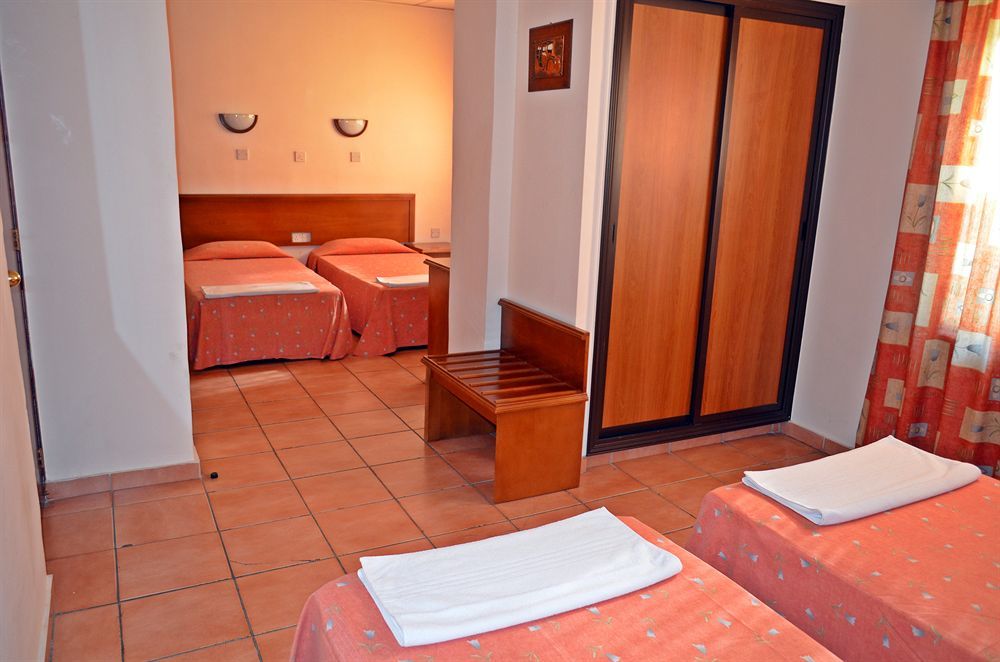 Metropole 2*