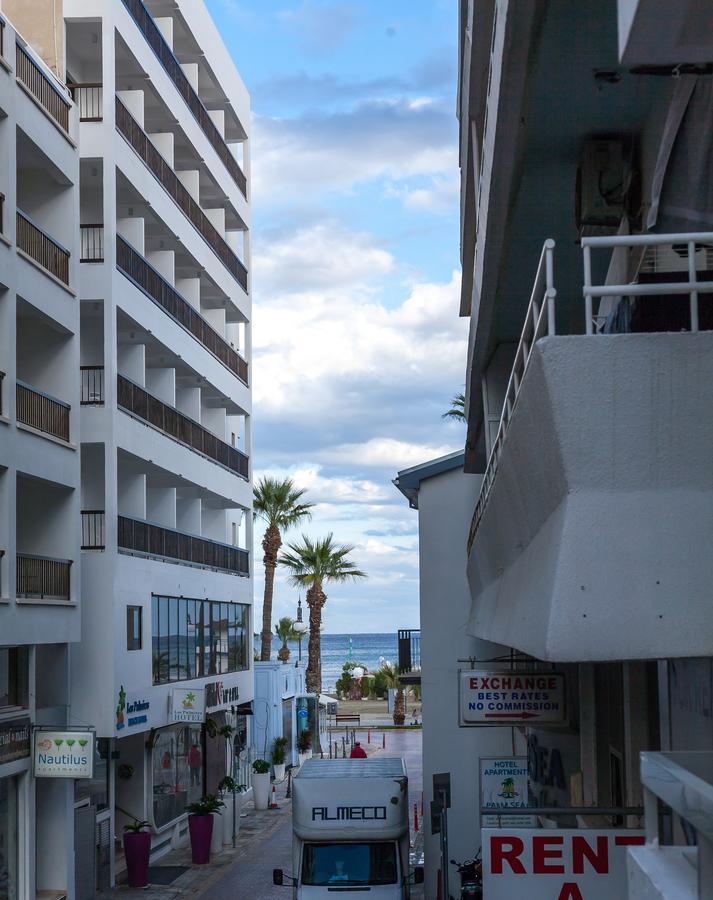 Apartment Les Palmiers House