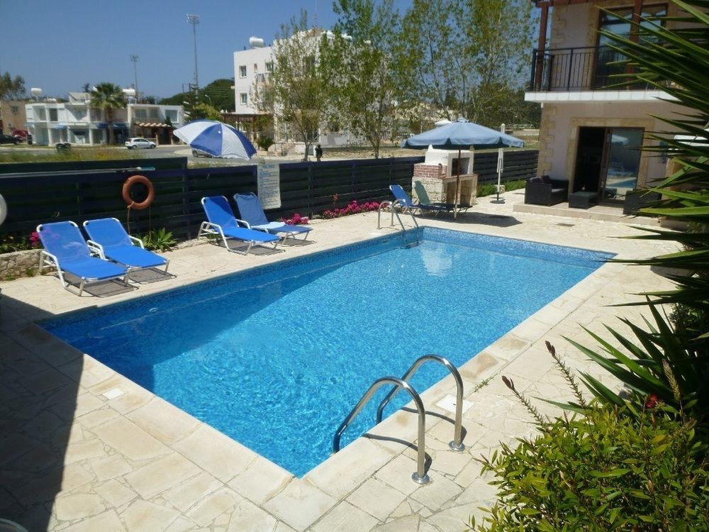 Avra Family Maisonettes Apartment Polis