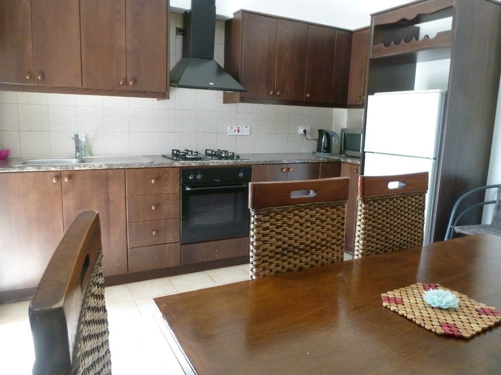 Avra Family Maisonettes Apartment Polis