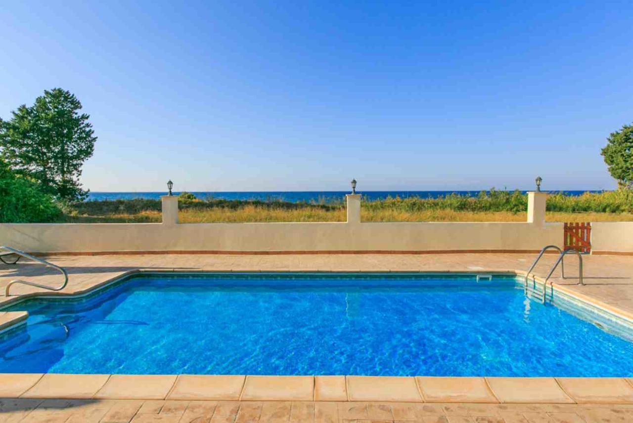 Achilles Beach Villa Polis