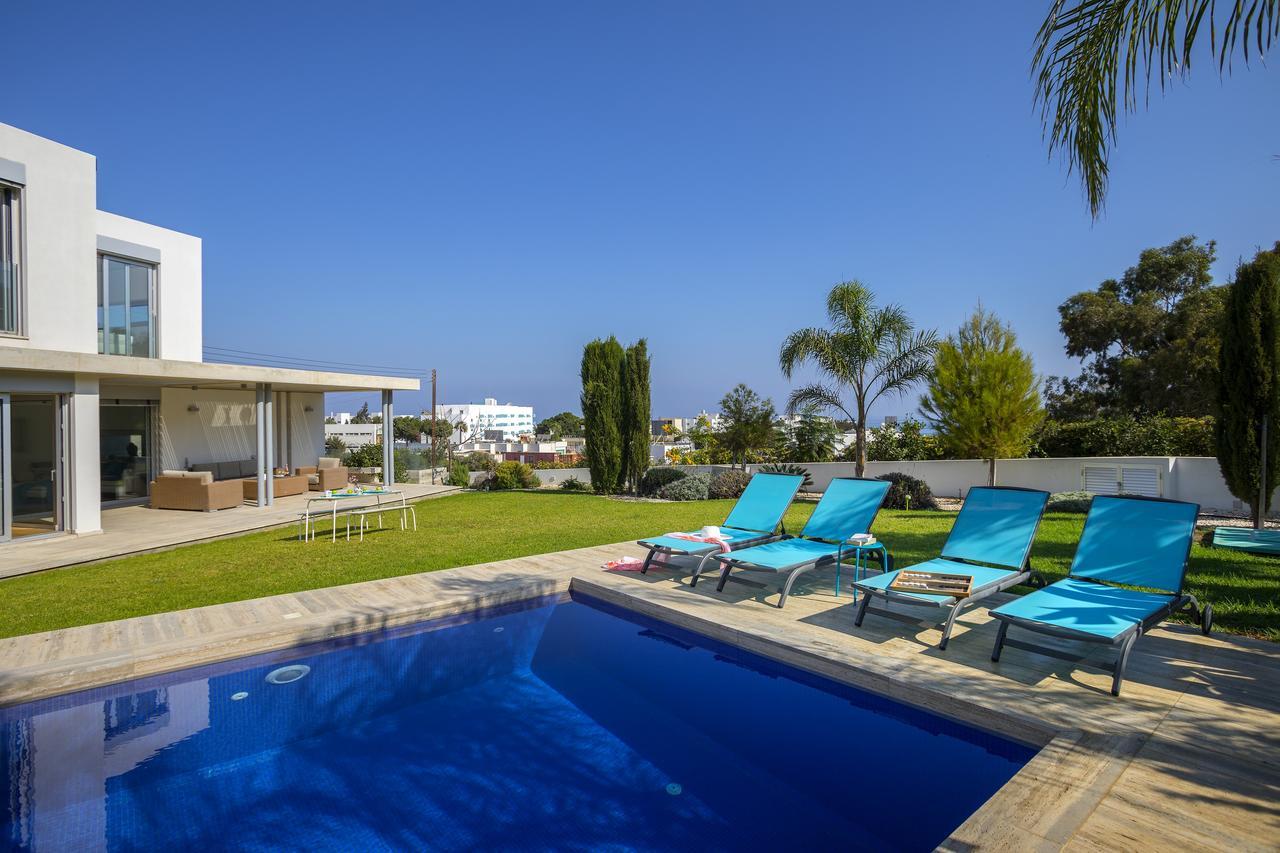 Zen Protaras
