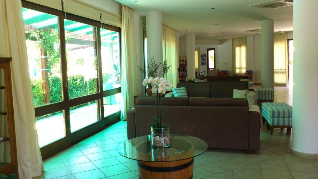 Hylatio Tourist Village Aparthotel