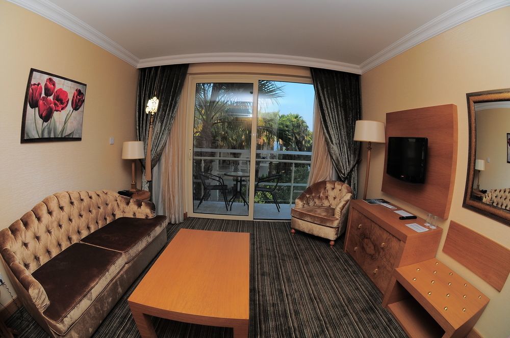 Oscar Hotel Girne