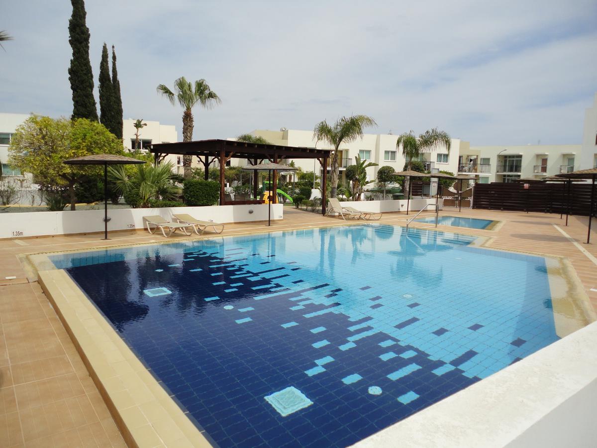 Yiasemi Court Apartments * Paralimni