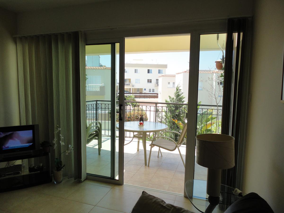Yiasemi Court Apartments