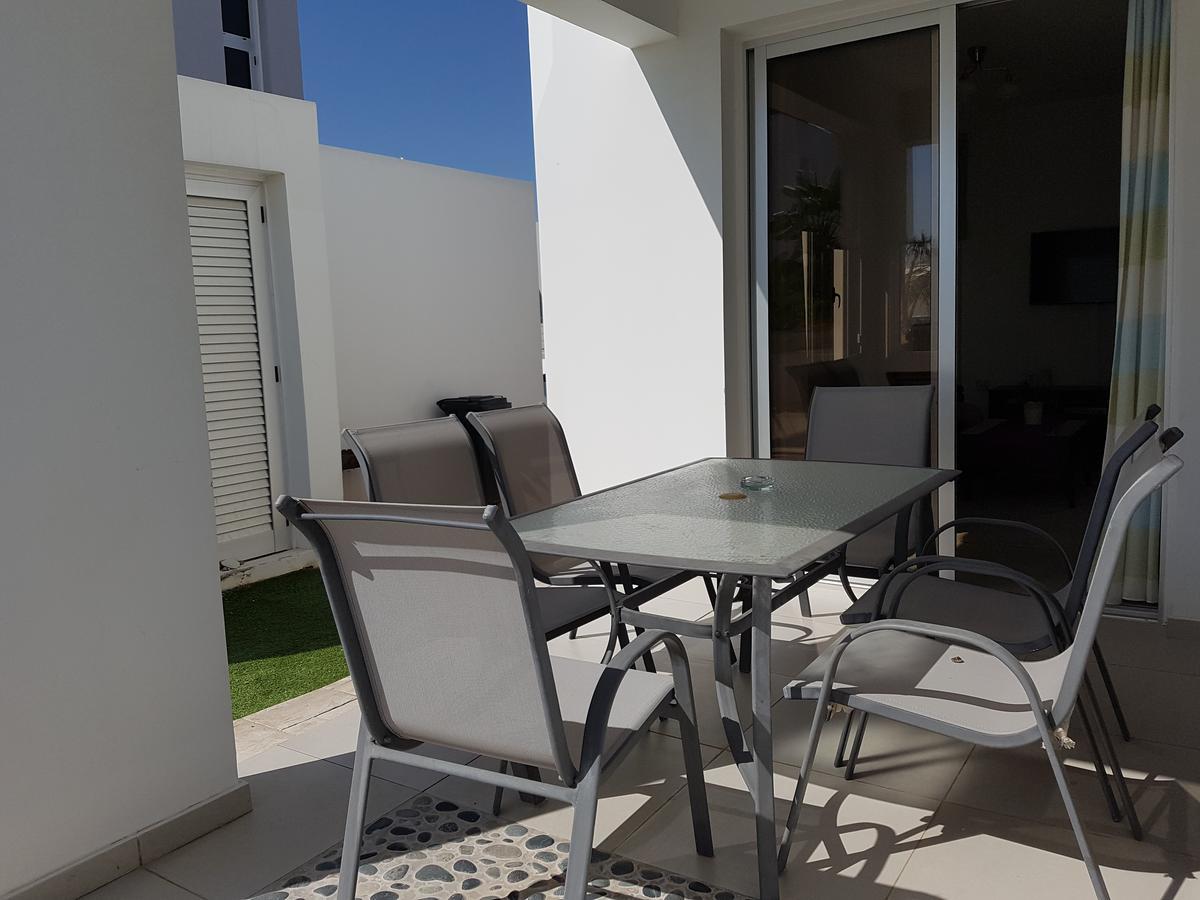 Villa Colonial Beach Villa 16 & 15 Perivolia