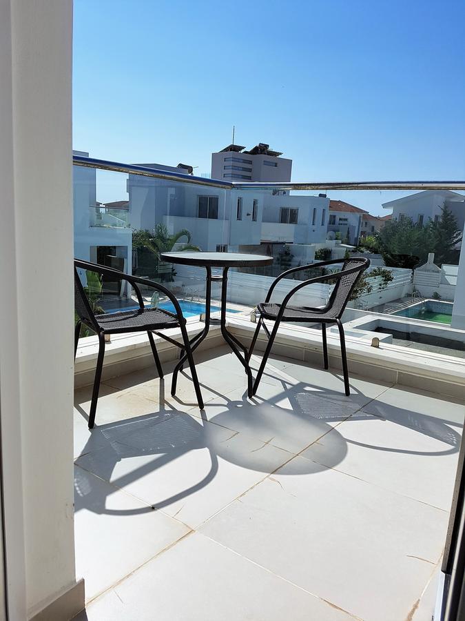 Colonial Beach Villa 16 & 15 Villa *