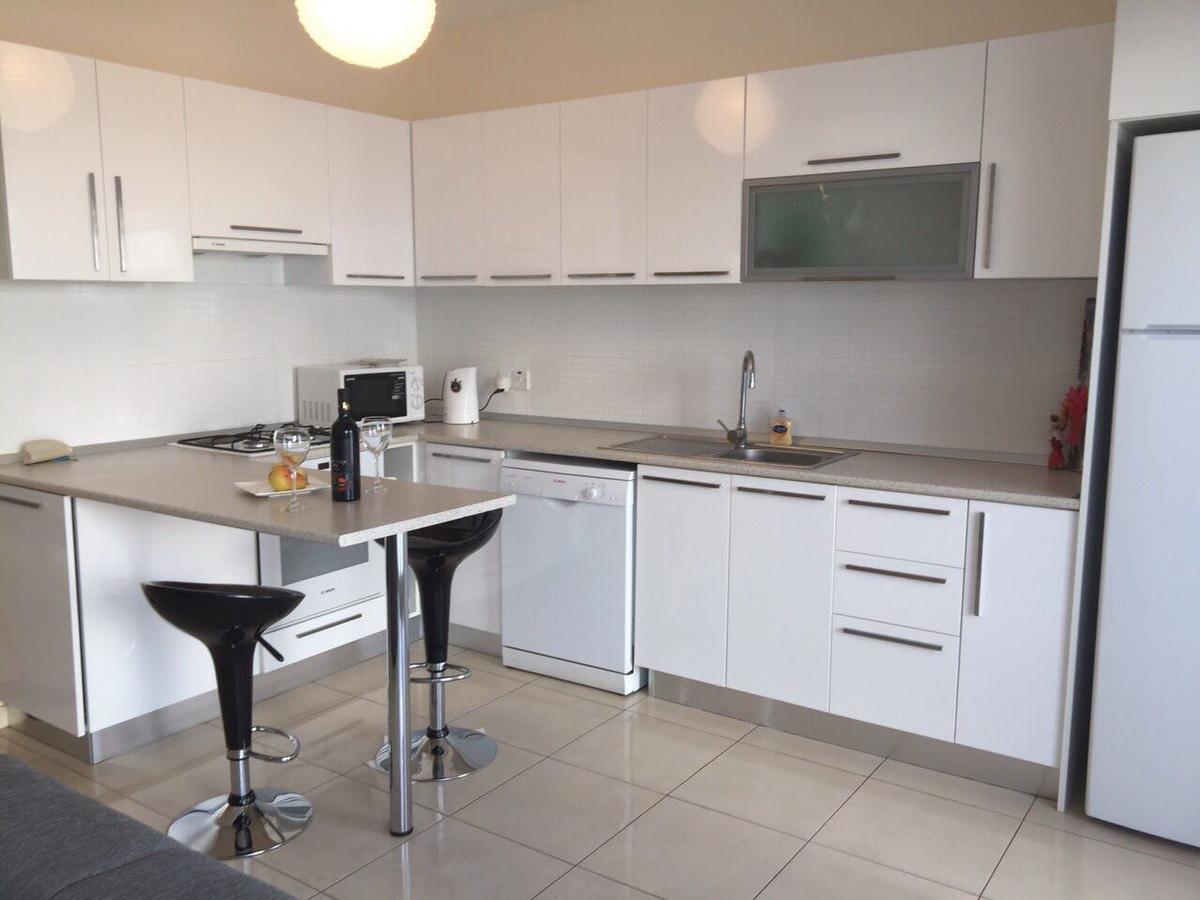 Apartment 16l *