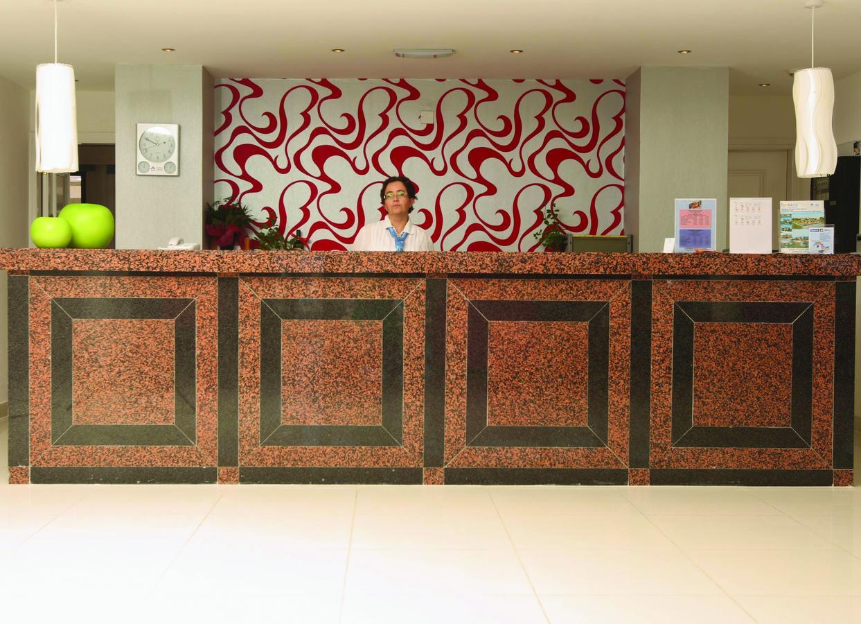 Marlita Aparthotel