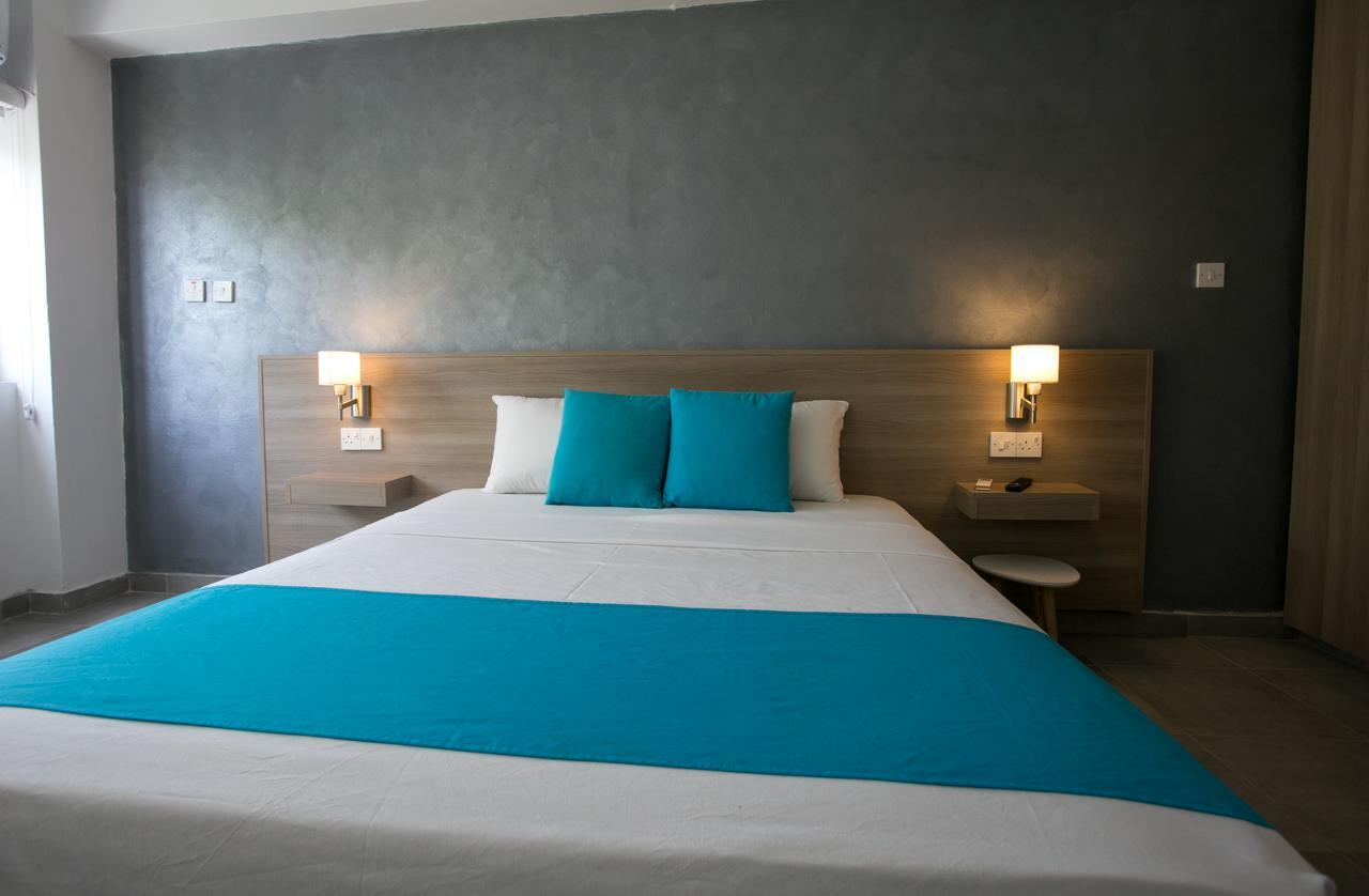 Flora Maria Hotel Aparthotel