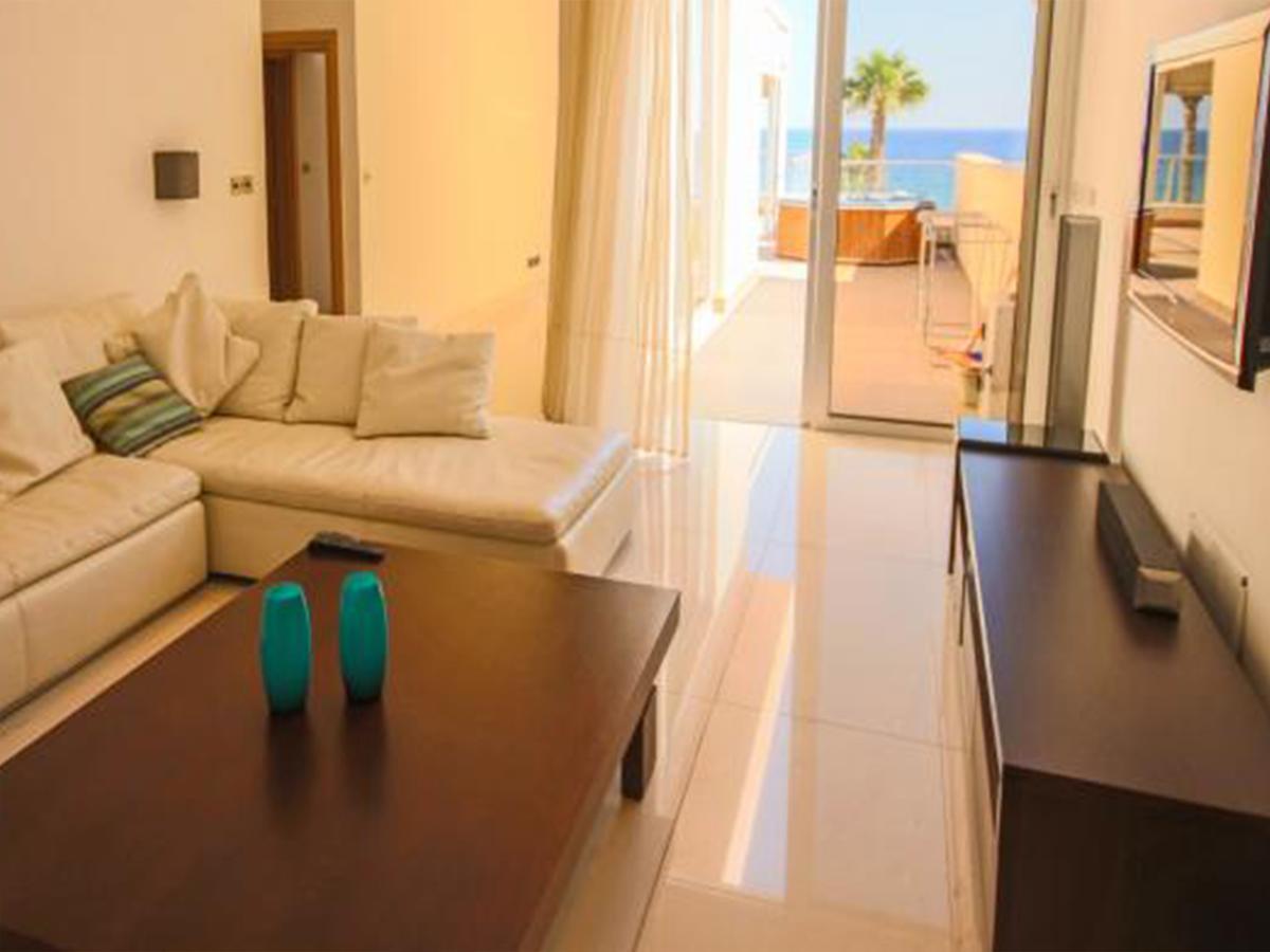 Apartment Pallinion Beachfront