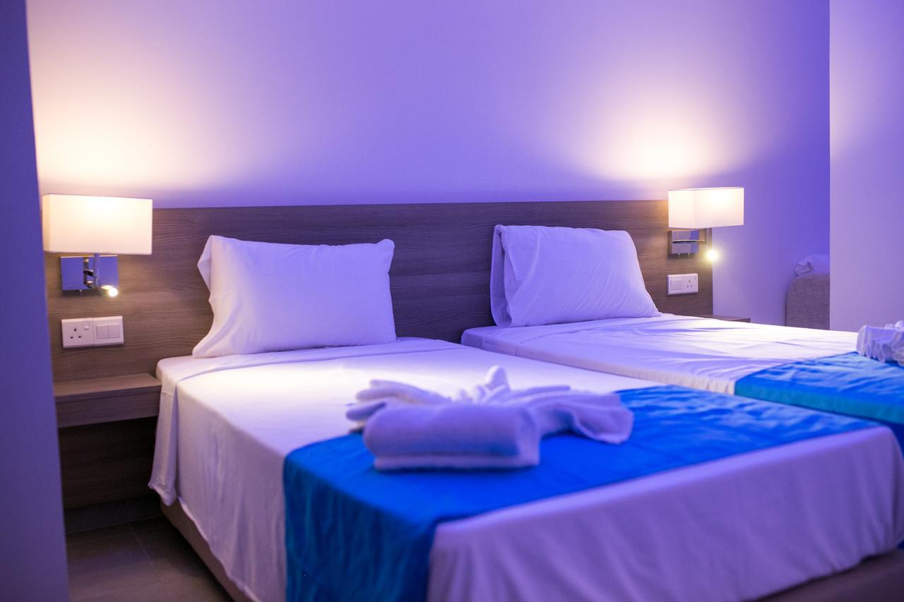 Flora Maria Hotel Aparthotel 3*