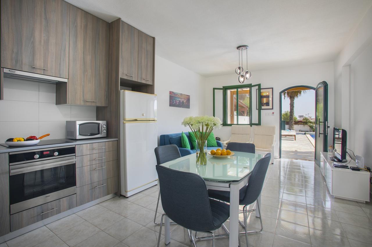 Holiday home Salacia