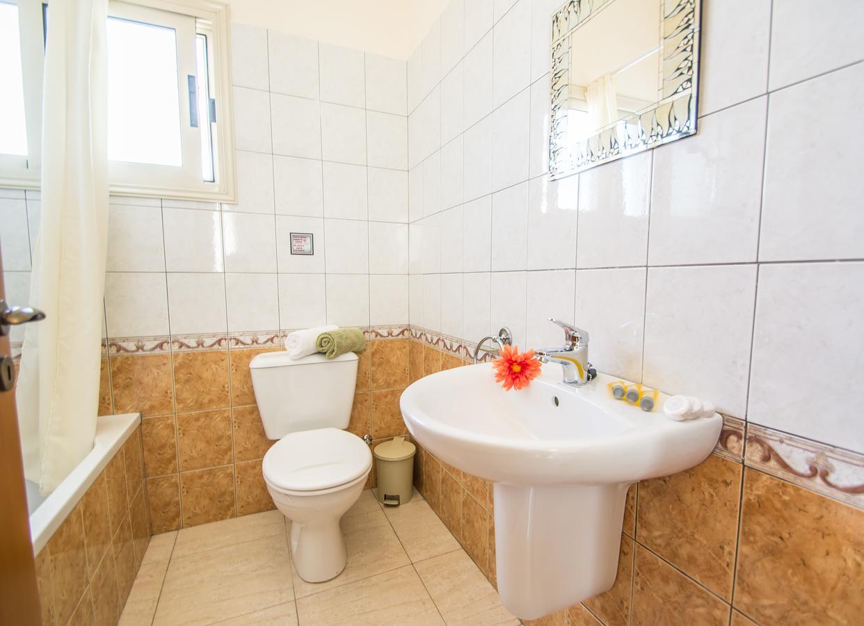 Villa Kapparis Family Holidays Paralimni