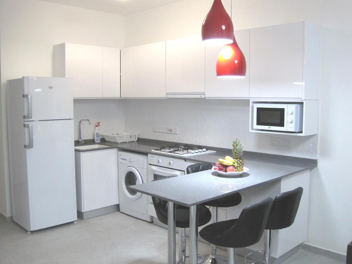 Apartment Holiday Apartments In Cyprus *