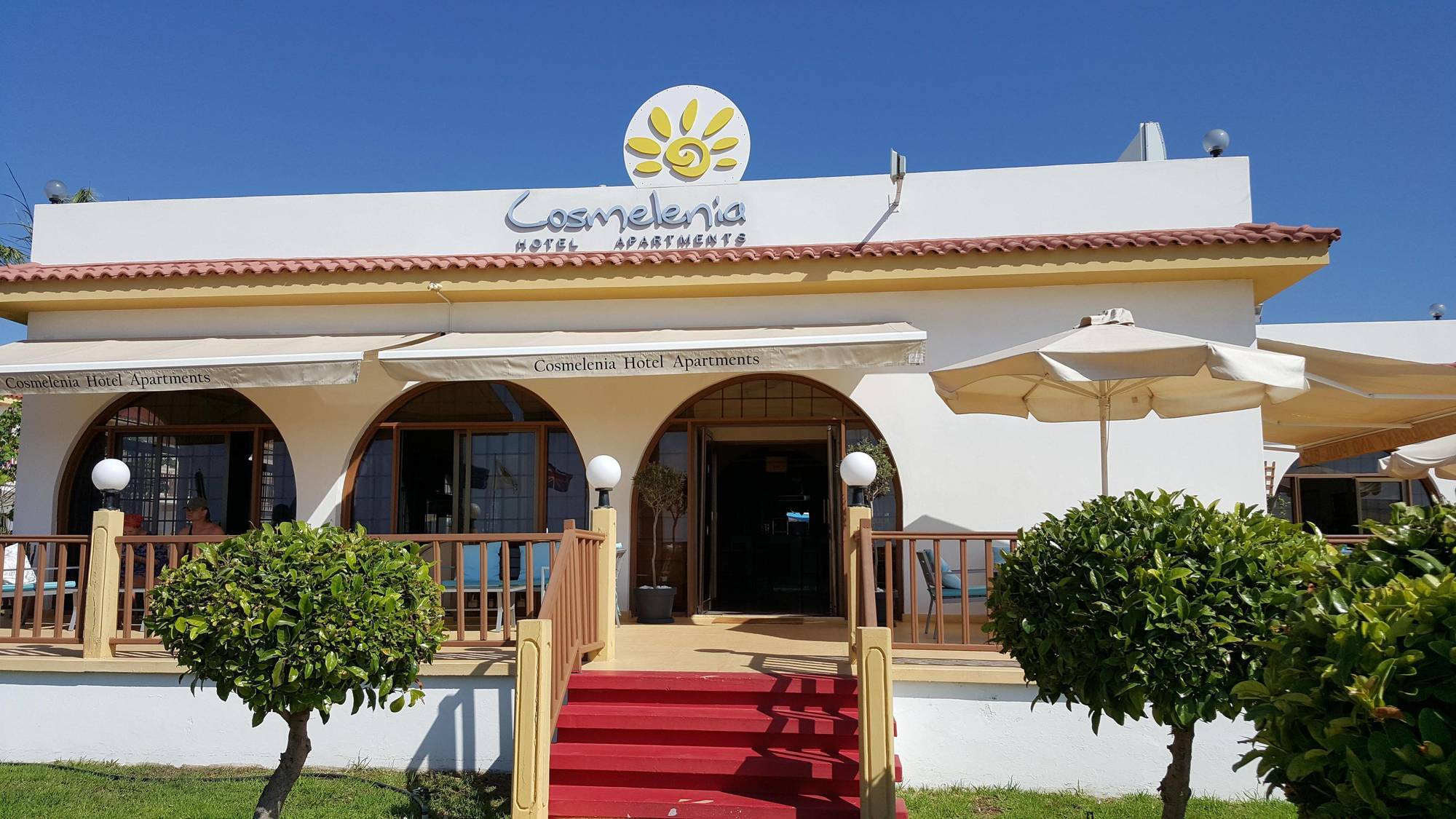 Cosmelenia Aparthotel Agia Napa