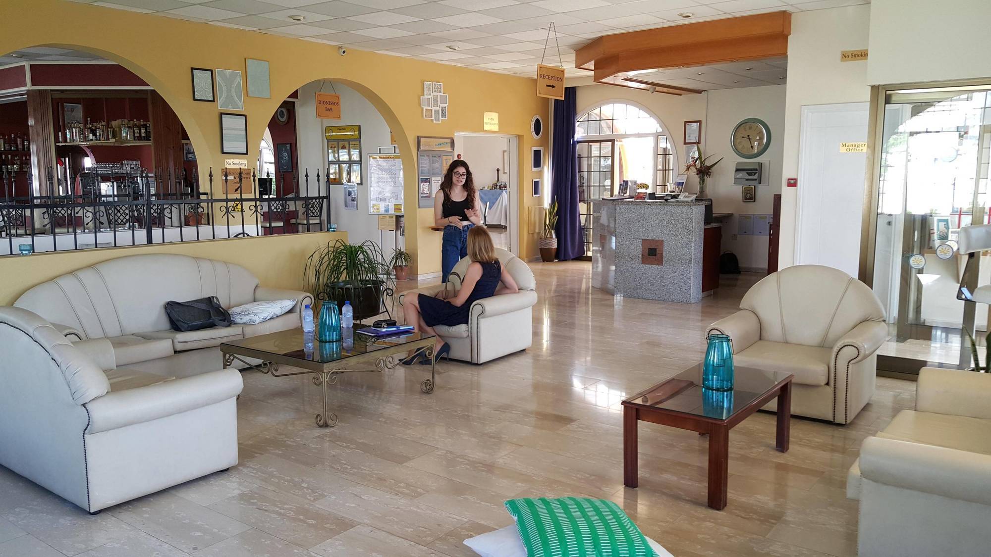Cosmelenia Aparthotel 3*